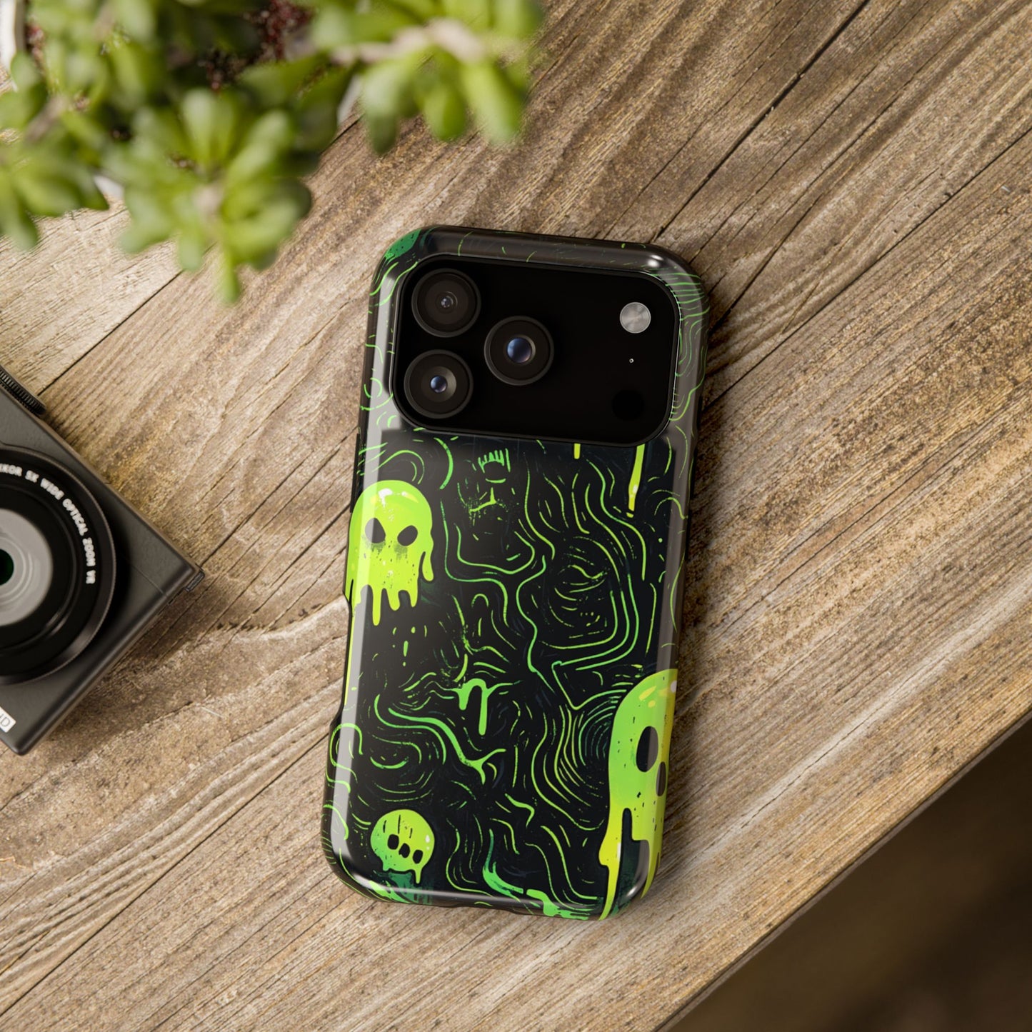 Toxic Fade • Apple iPhone 17 Pro • MagSafe® Tough Case